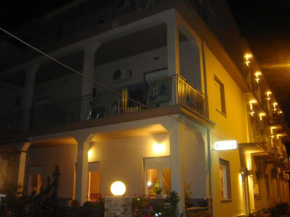 Отель Hotel Karagianni  Волос